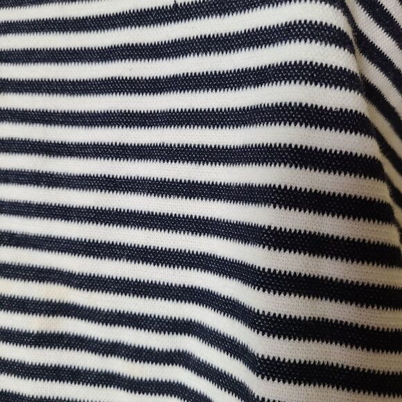 Express Striped Short Sleeve Top - Picture 2 of 8